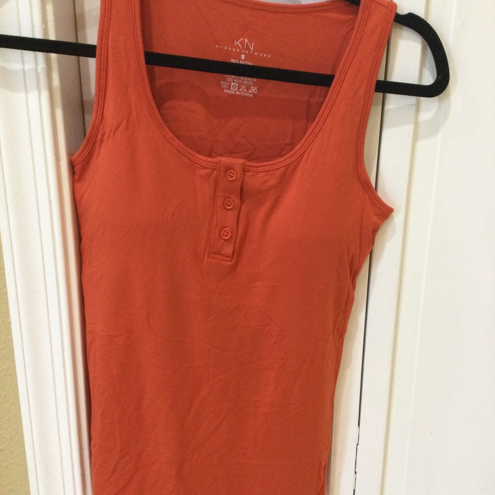 klassy network organe henley top NWT